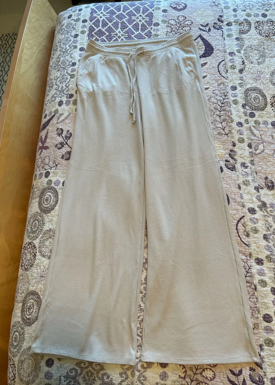 Gilly Hicks Cream Waffleknit Sweatpants