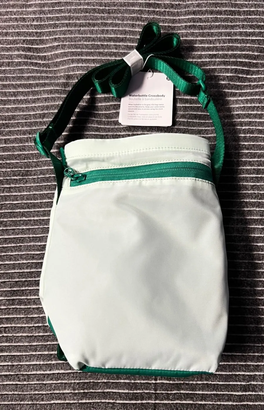Lululemon Drawstring Crossbody Bag Mint & Emerald Green Cinch Sporty NEW