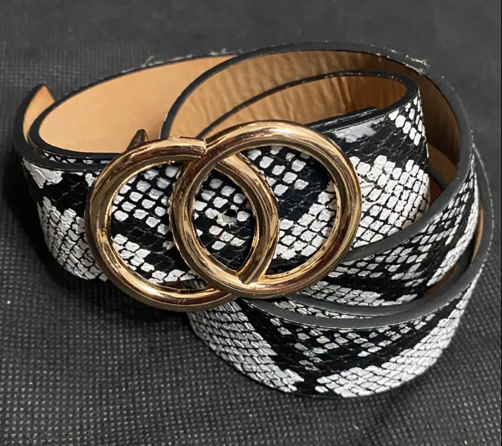 Black & White Synthetic Snakeskin Pattern belt with Gold buckle