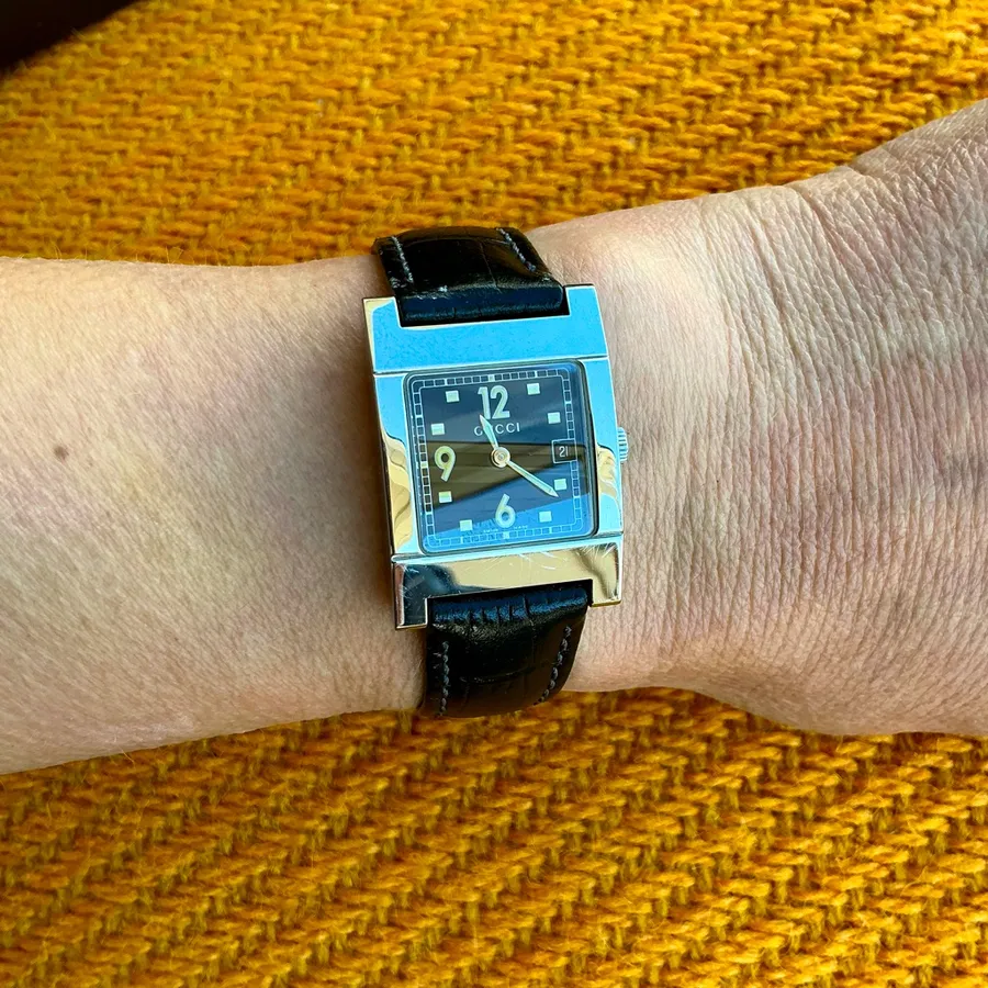 Gucci watch UNISEX 🖤❤️