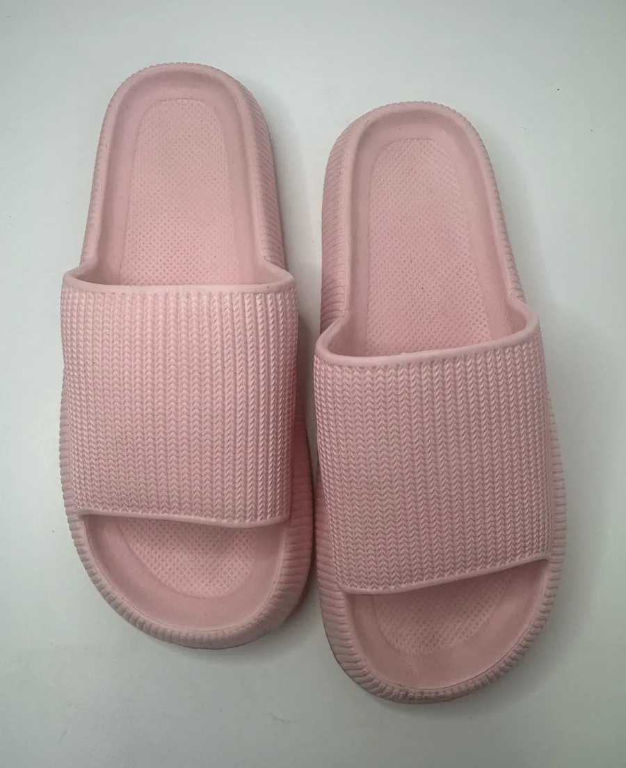 The Unbranded Brand Pink Cloud Slides Women's Size EU40