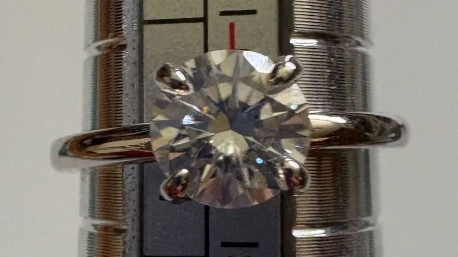 Round Cut Solitaire Ring Sterling Silver 925 Clear Stone Size 6 Engagement