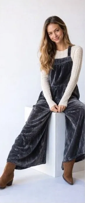 Natural Life Dakota Women's Medium Crushed Velvet Tie Overalls Jumpsuit Charcoal