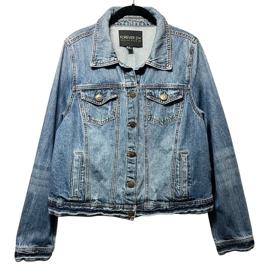 Forever 21+ Plus Size Denim Jacket Women's 2X Blue Distressed Jean Trucker