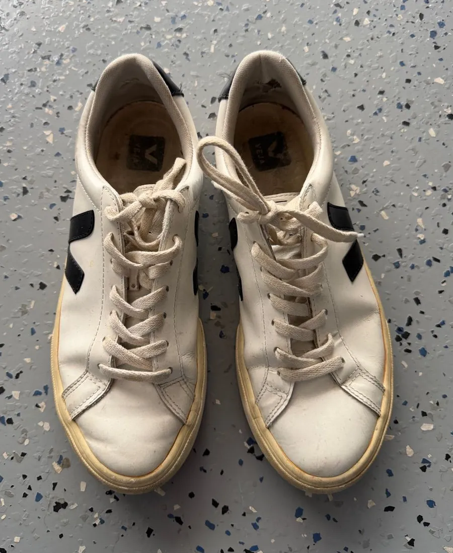 Veja White Sneakers with Black V Logo well used size 41