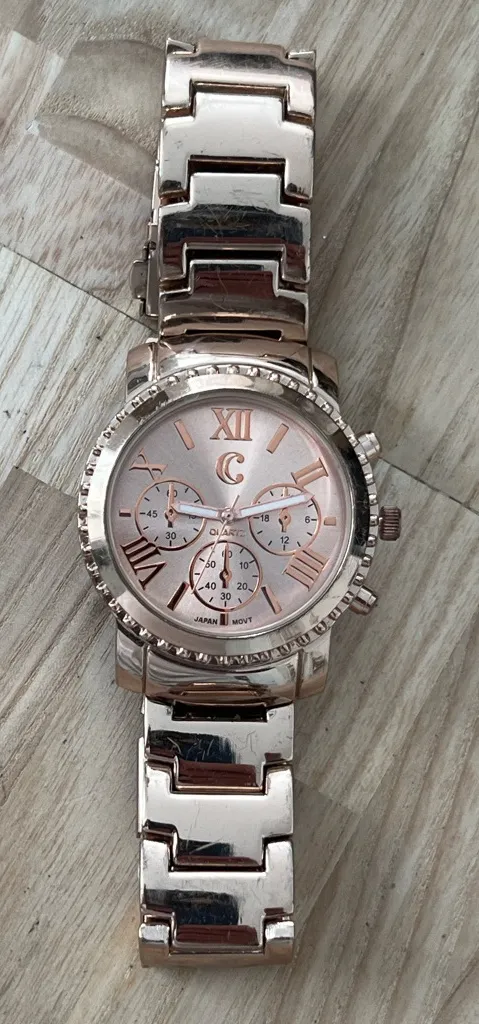 Fashion Watch Charming Charlie Brand Rose-Gold Dial Bracelet