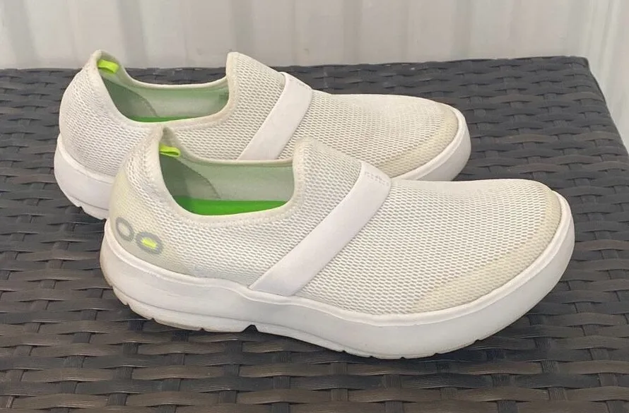 Oofos sneakers women’s size 7 White