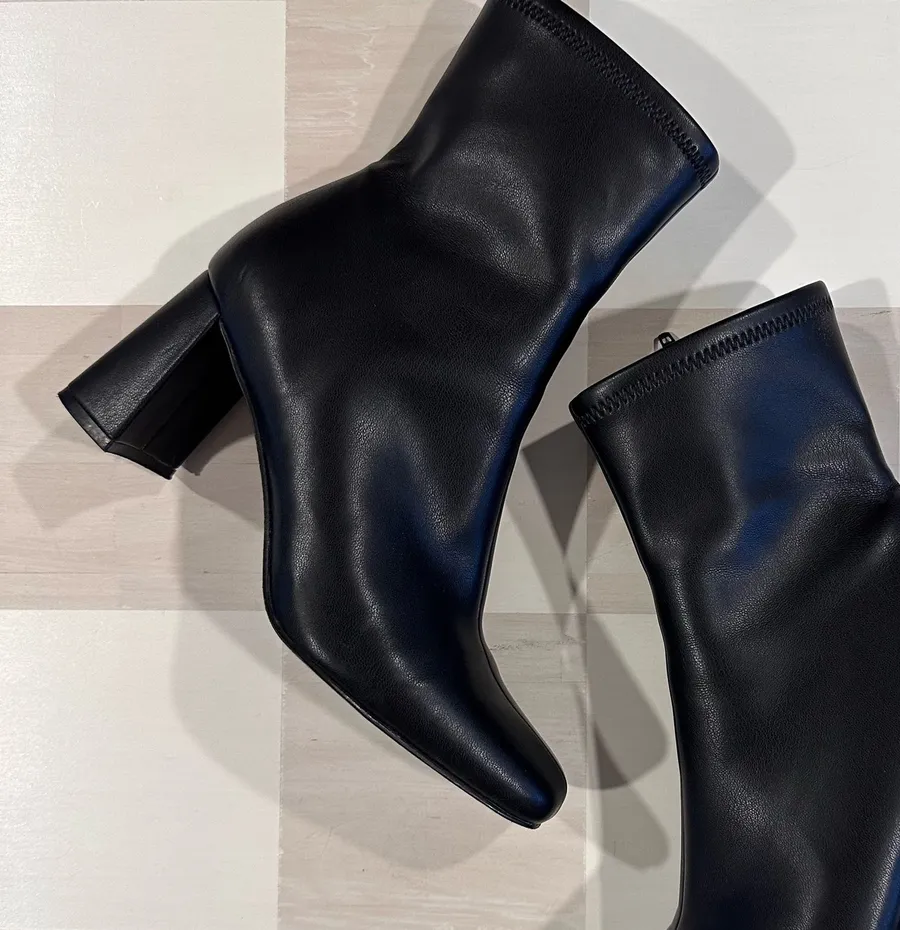 steve madden harli black pleather square toe ankle block heel booties 6