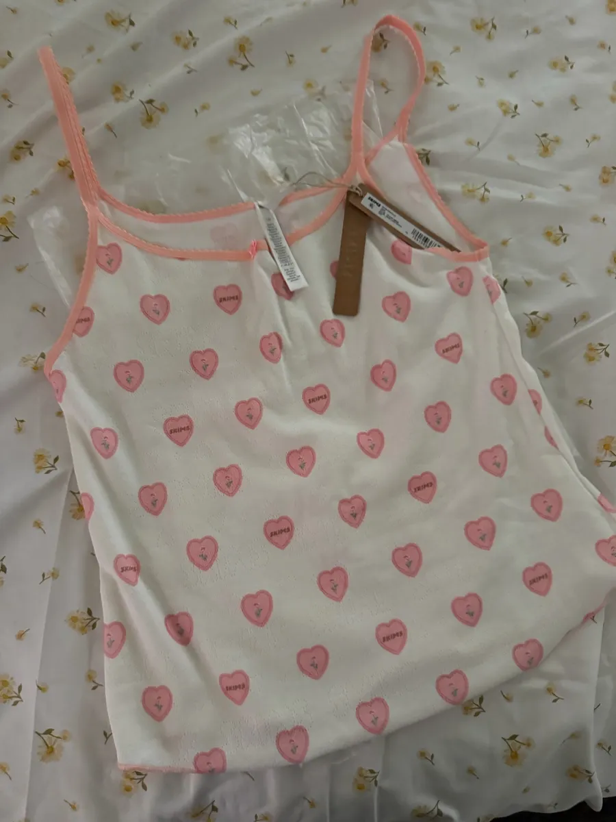 SKIMS POINTELLE TANK Snow Lace Hearts sz L