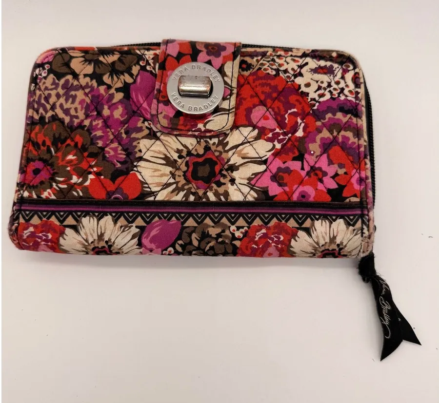 Vera Bradley Wallet Womens OS Multicolor Floral Quilted Turn Lock All In One