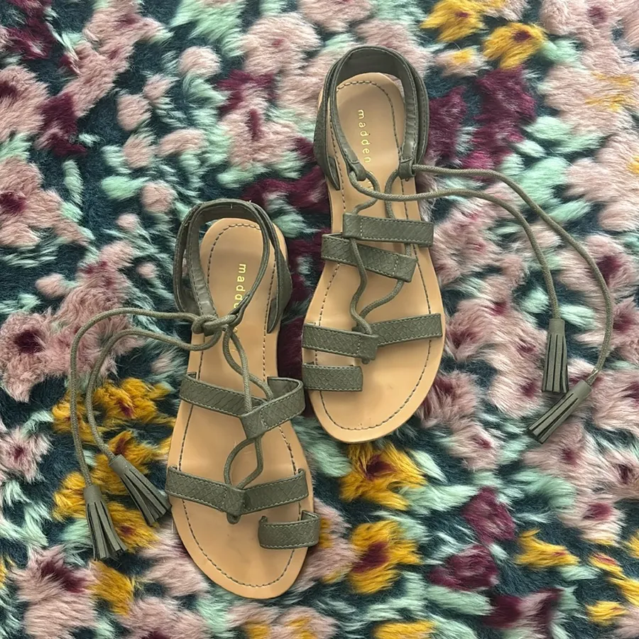 Steve Madden - Madden Girl Lace Up Sandals
