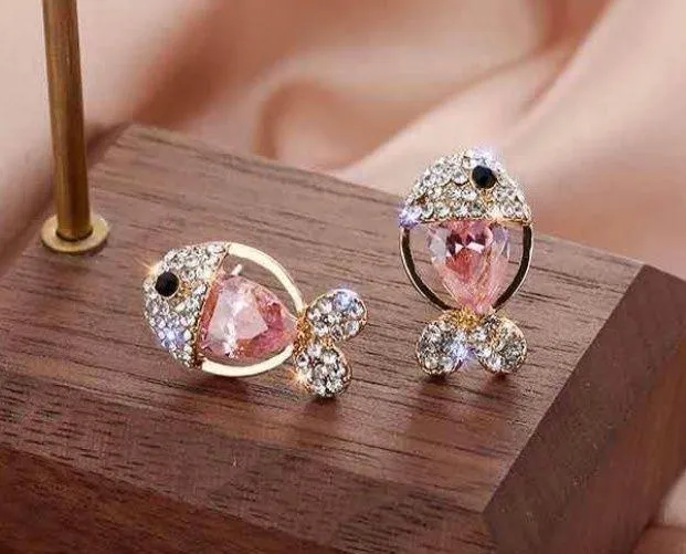 Women's Pink Crystal Fish Stud Earrings Gold