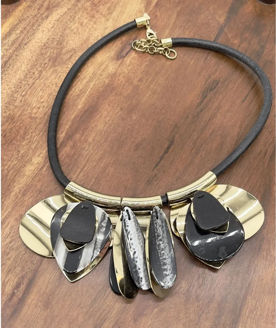Banana Republic Statement Necklace Gold Tone Black Petal Bib Minimal Chic Indie
