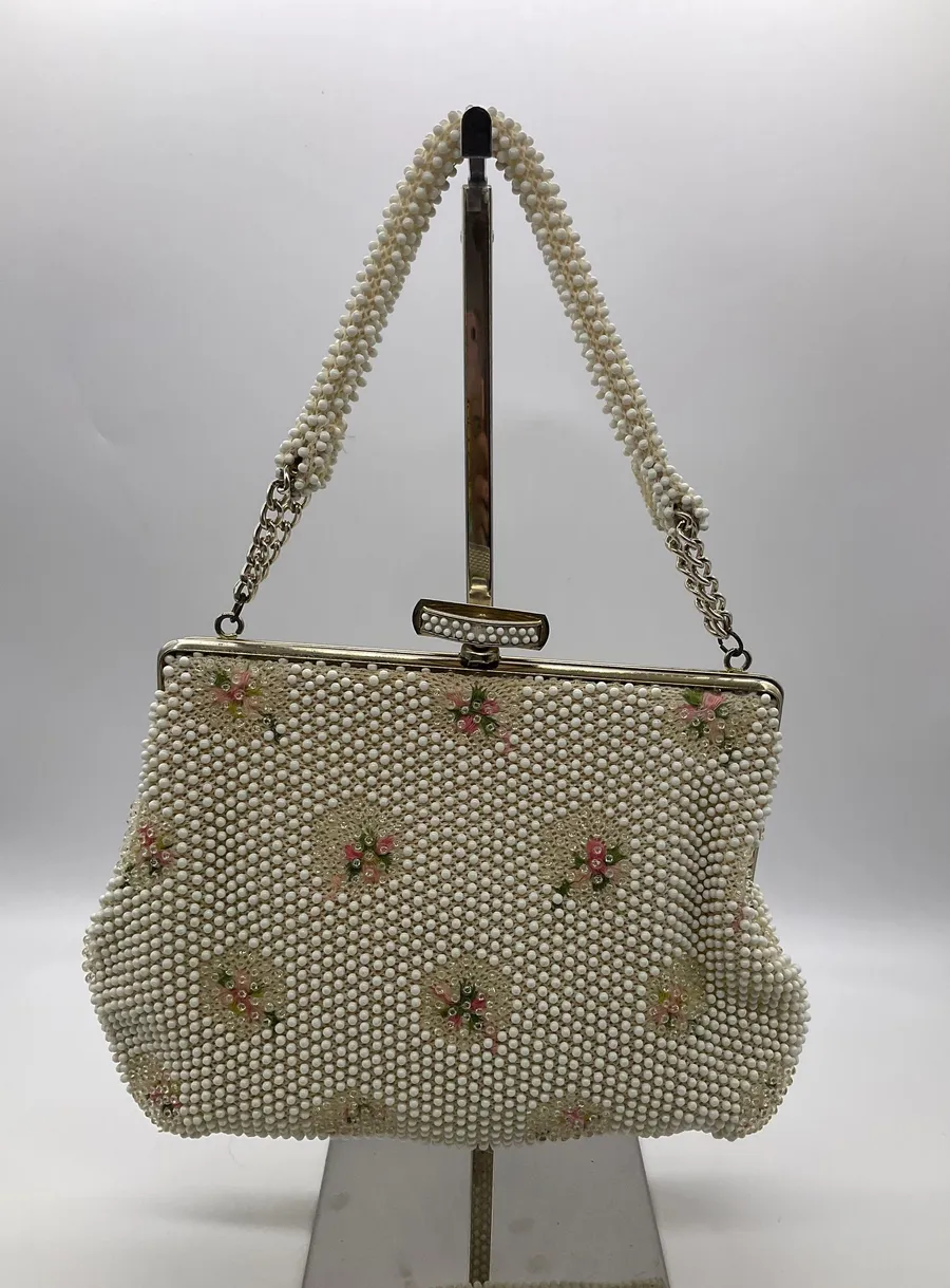VINTAGE CORDÉ BEADS HANDBAG White