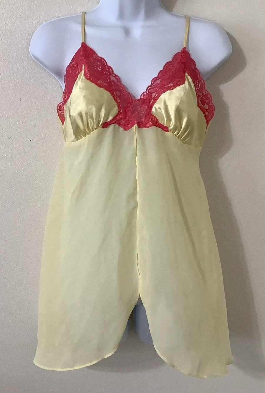 Vintage Y2K Yellow Pink Coquette Feminine Dainty Lace Fairy Babydoll Slip Small