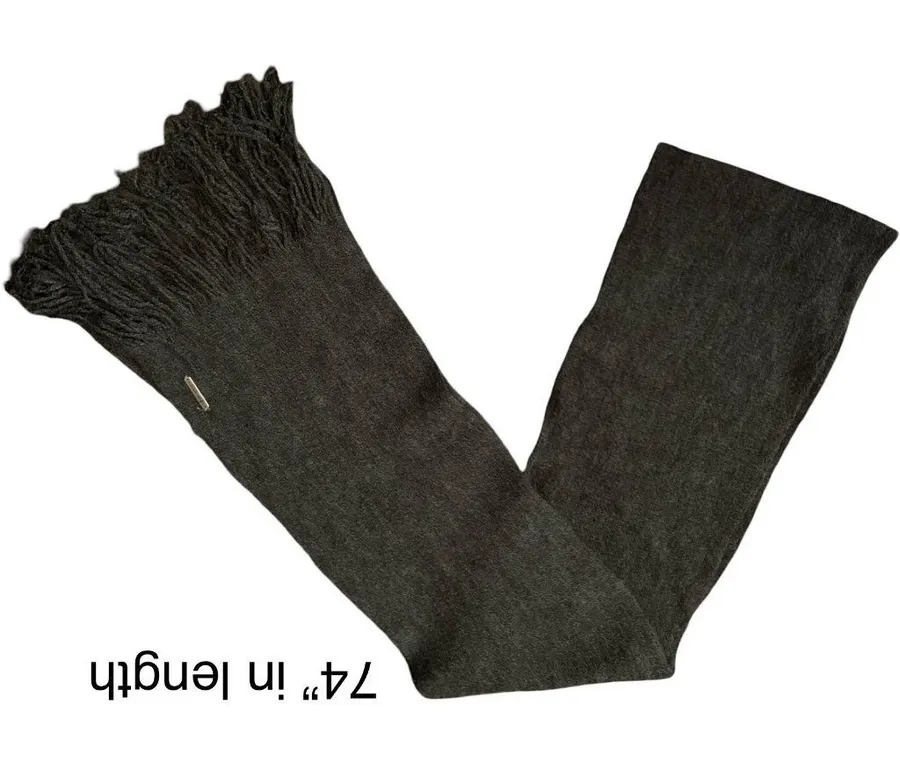 Smartwool Gray Merino Wool Blend Knit Rectangle Scarf Fringe Logo Accent Winter