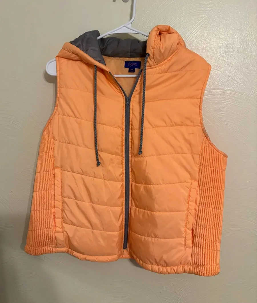 City Streets Quilted Puffer Vest Hooded Peach Coral XXL Zip Front