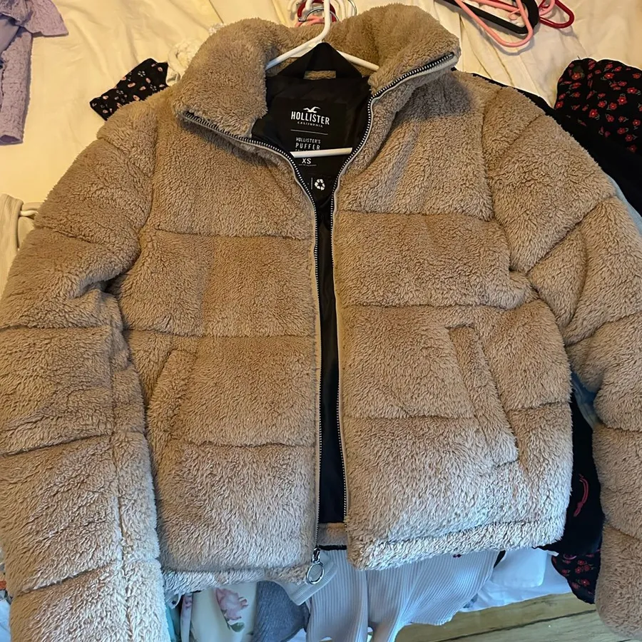 Tan Sherpa Crop Puffer Jacket w/ Adjustable Waist