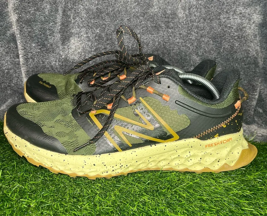 New Balance Fresh Foam Trail Running Shoes Men’s US 12 Green Black Orange Toe Protect