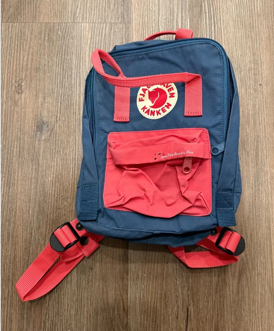 Fjallraven Kanken Mini Save the Arctic Fox Navy Coral Backpack 23496 Blue