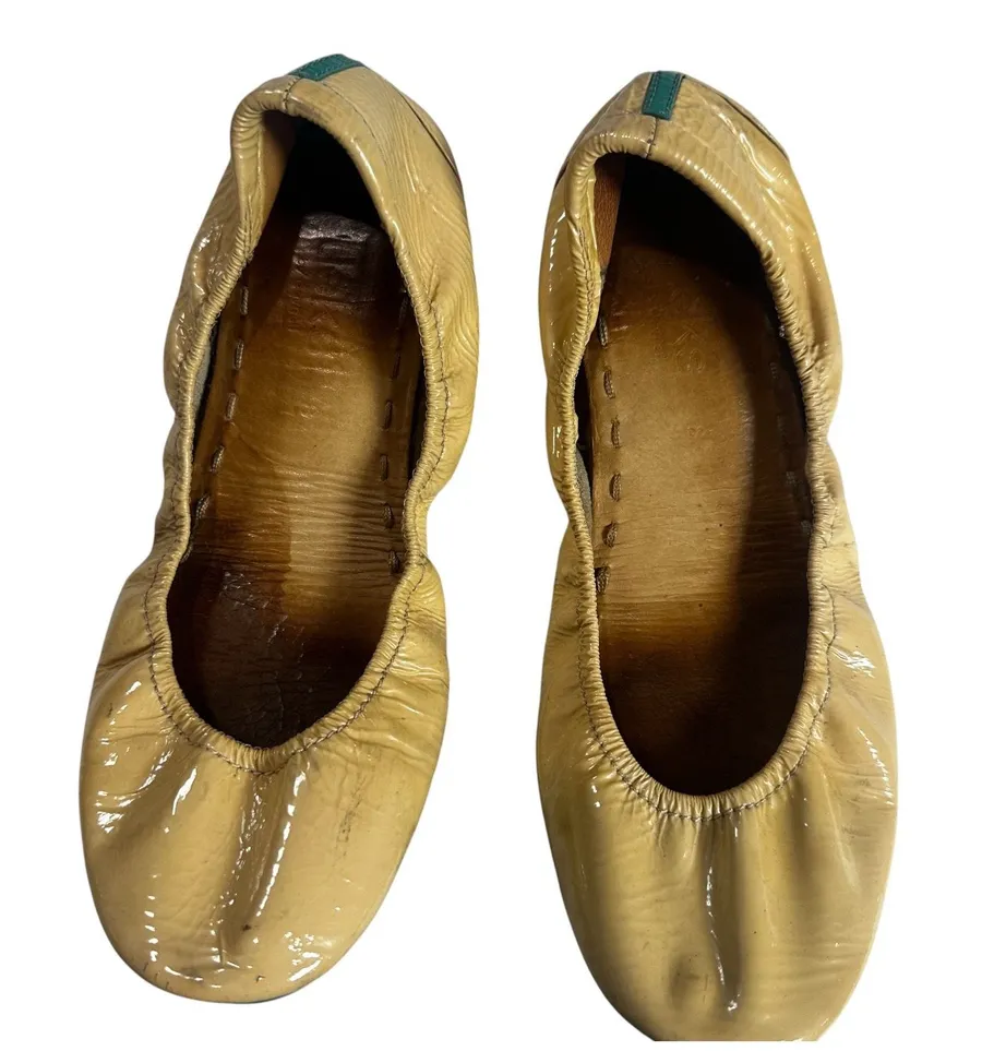 Tieks Patent Leather Cream Beige Green Foldable Travel Ballet Flats Shoes Size 8