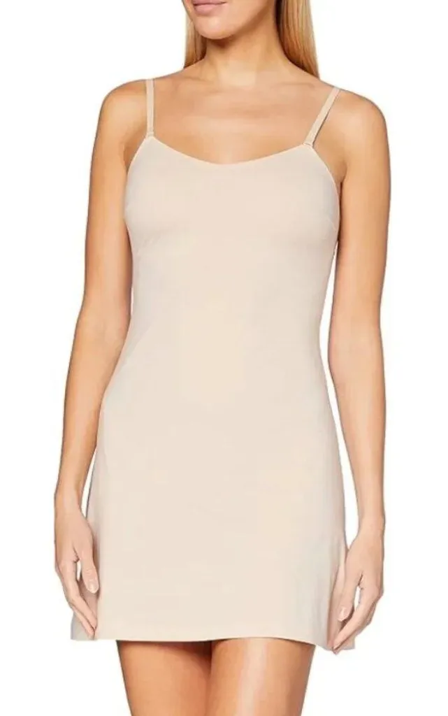 Spanx Low Back Slip Nude Medium