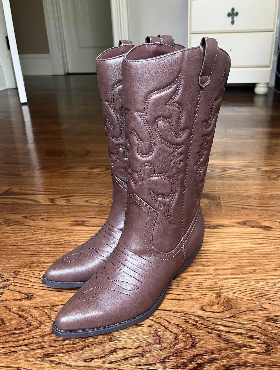 Brown Cowgirl Boots Size 10