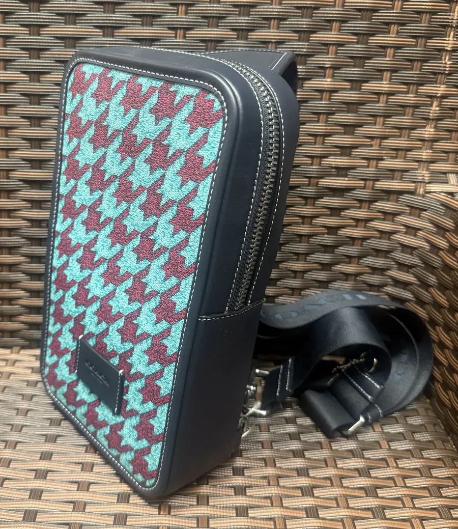 Sullivan Pack With Houndstooth Print cj588