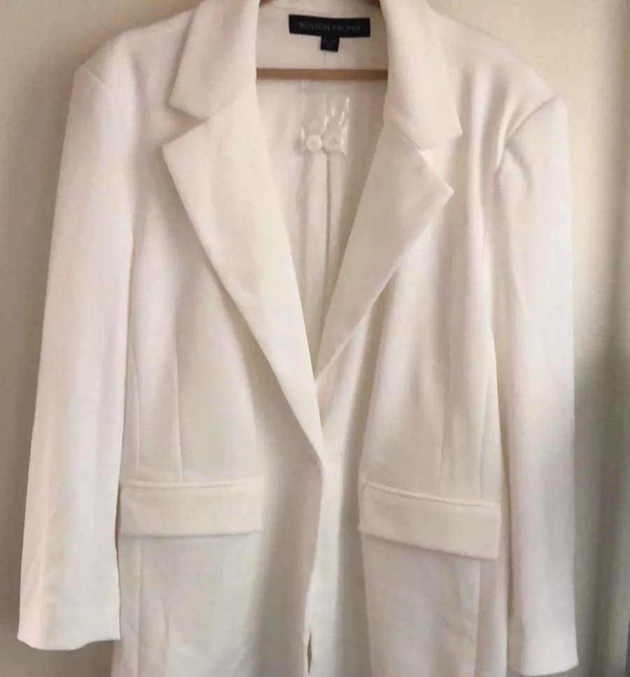 BOSTON PROPER Ivory Coat( off white) Blazer.