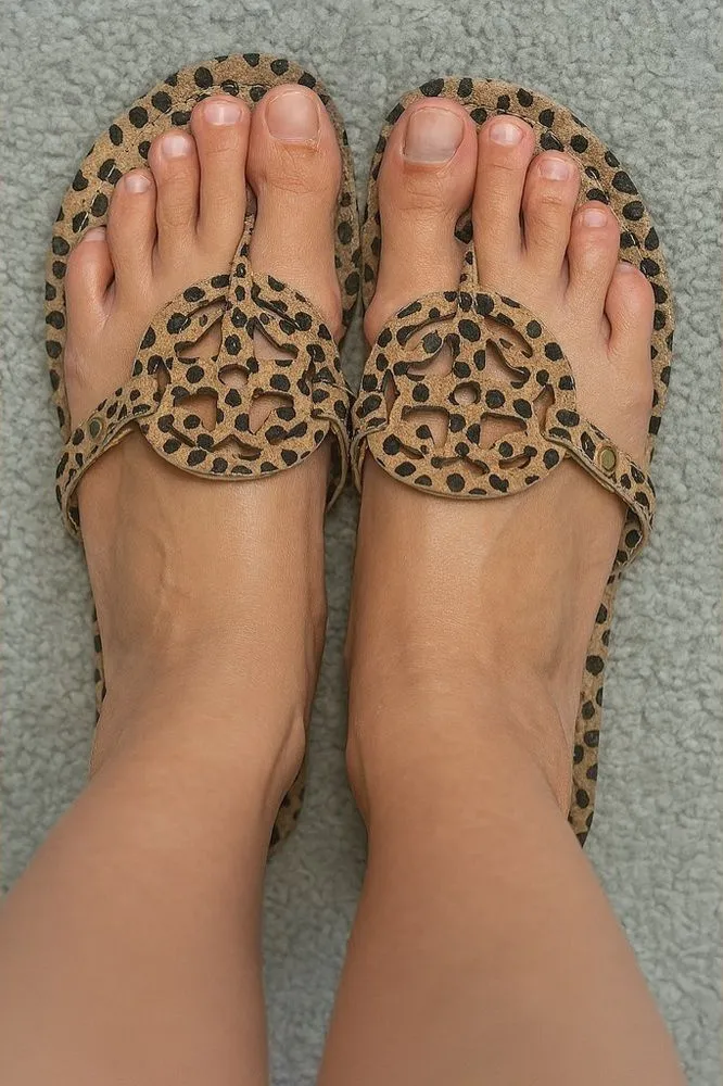 Pierre Dumas Sandals Size 7