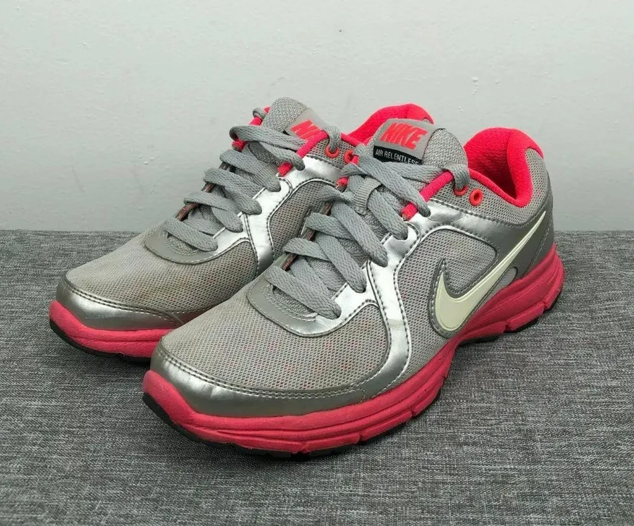 Air Relentless Training Sneakers