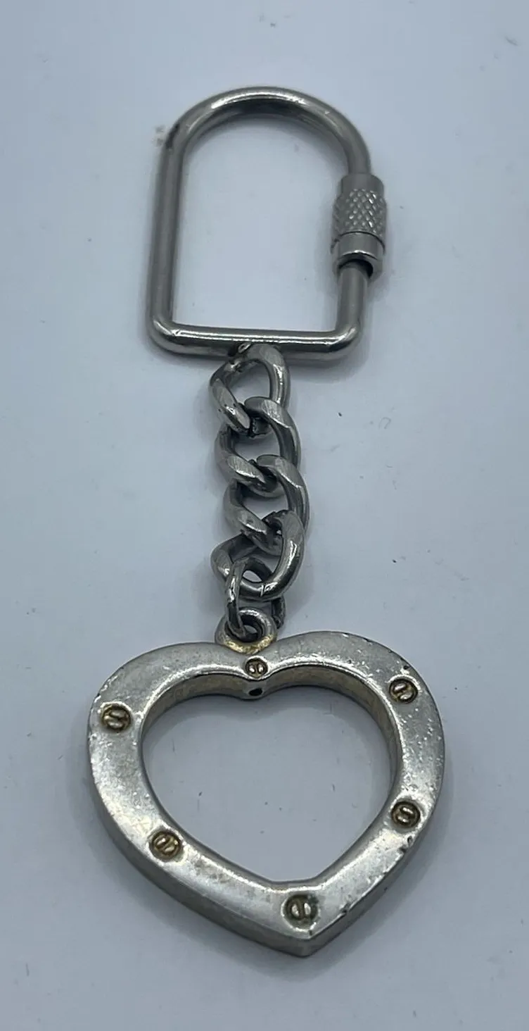 VTG Silvertone Key Chain Coin Holder w/ Key Ring 1 1/2" Across Silver