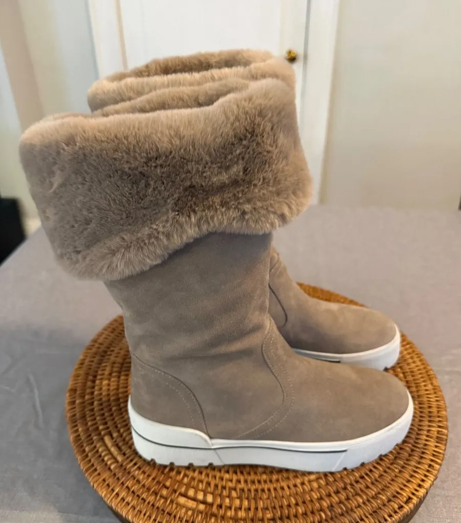 J/Slides NYC Taupe Suede Faux Fur Trim Platform Boots Womens 7 Gray