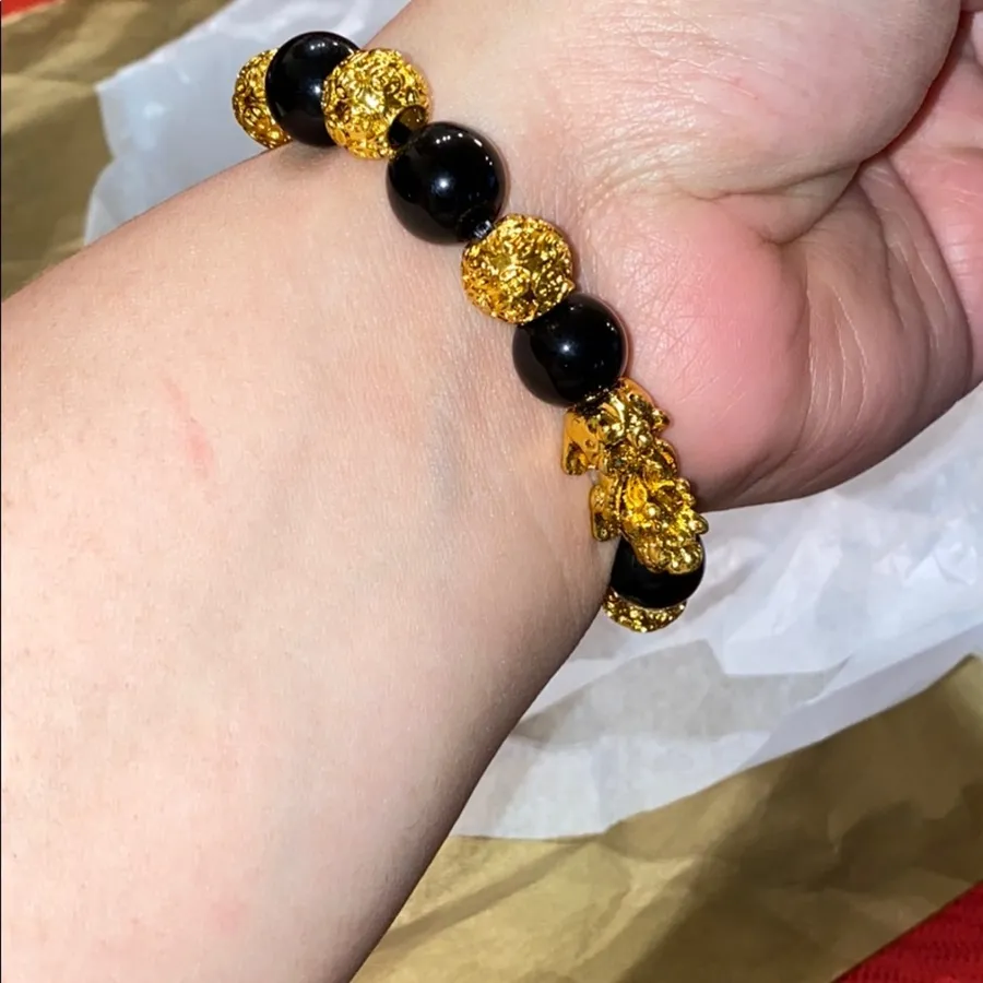 Chinese bracelet w&g