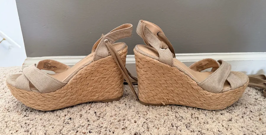 Lulus beige tie up wedge sandals
