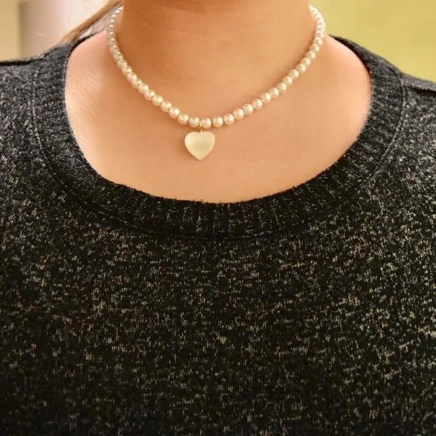 Beaded Pearl Necklace Gold