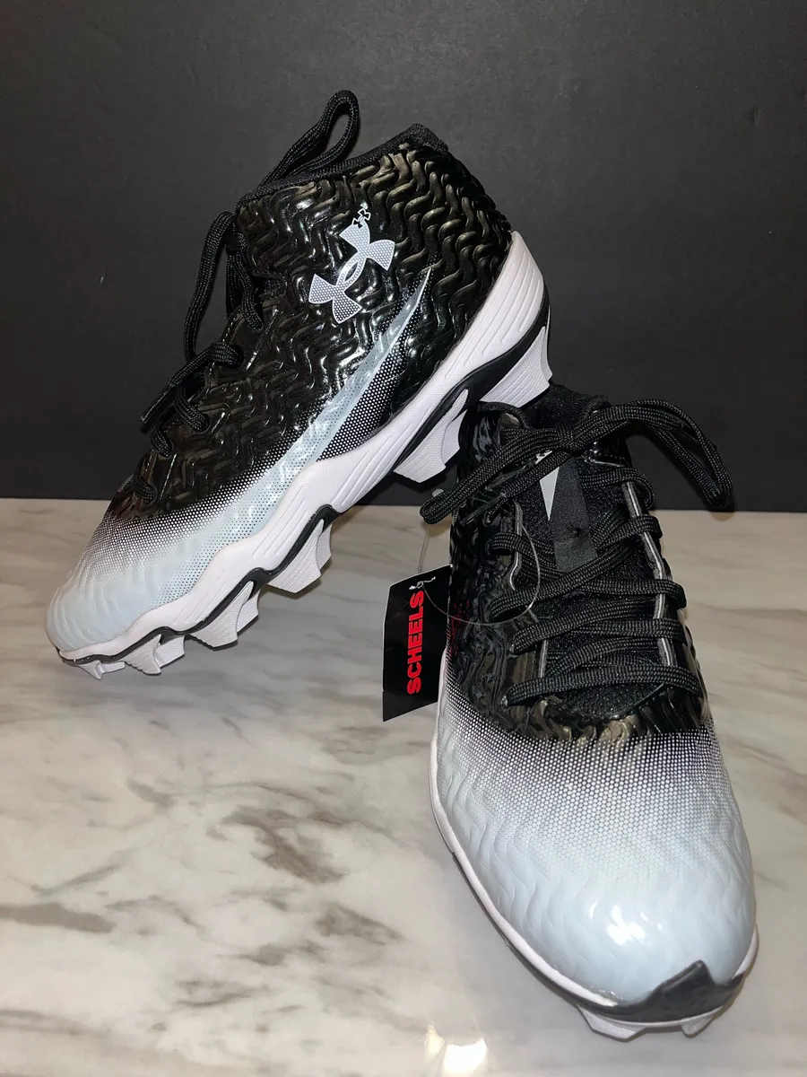 Under Armour Black White Baseball Cleats Size 7 Wide New No Box