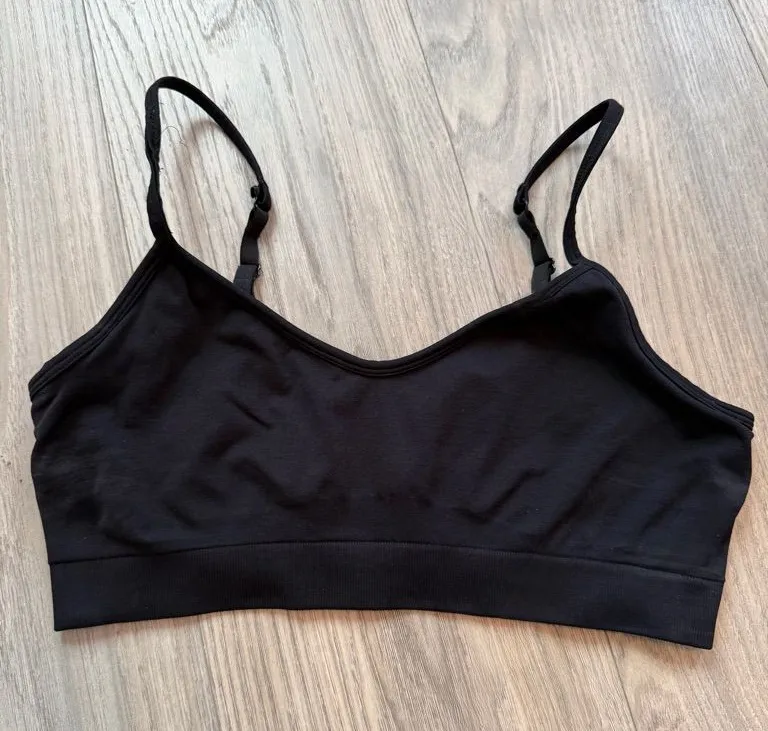 Athleta Black Renew Seamless Bralette - Size Medium