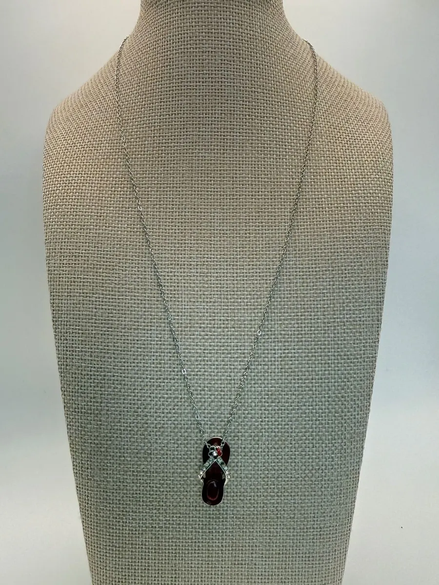 Red Enamel Flip Flop Pendant Necklace Silver Tone Rhinestone Tropical Beach 20"