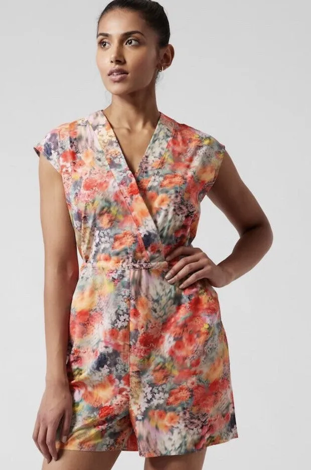 Athleta Marlow Romper Floral Waist Tie Pockets Athleisure Resort Size Small