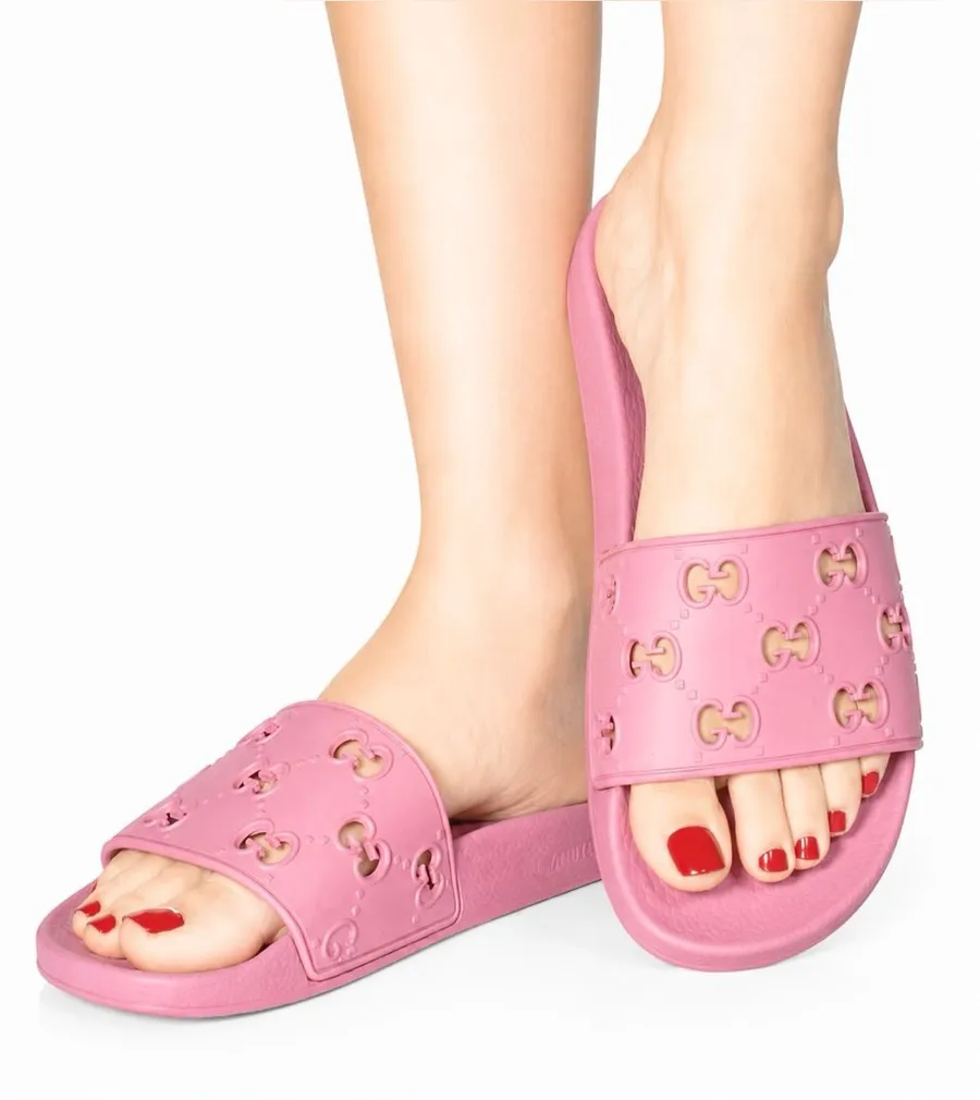 Gucci Pink GG Rubber Slide Sandals Women’s Size 38 (US 7.5) Made in Italy