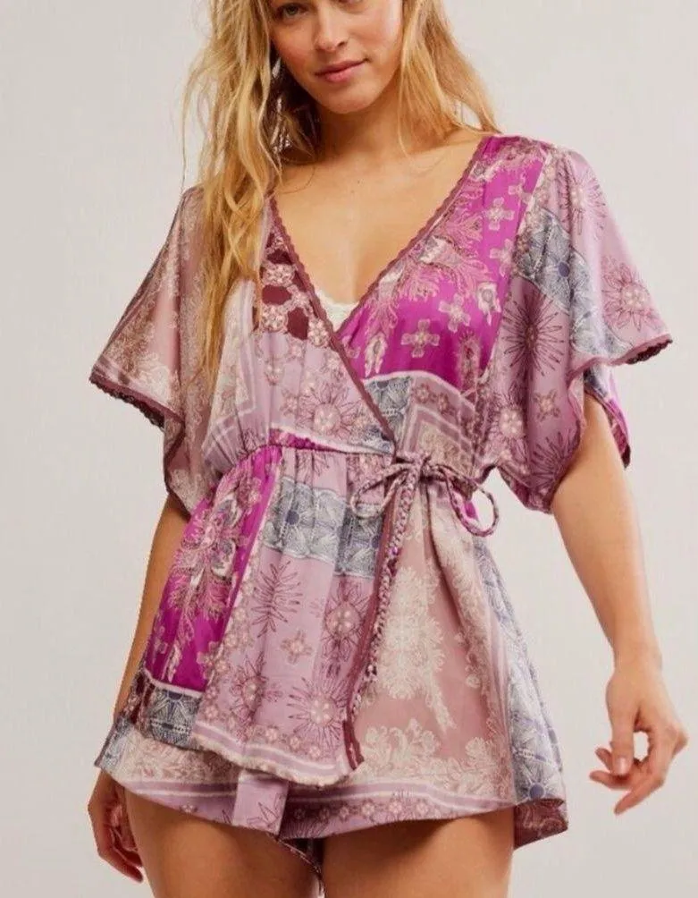 FREE PEOPLE Oasis Romper /Dawn Pink Combo size small