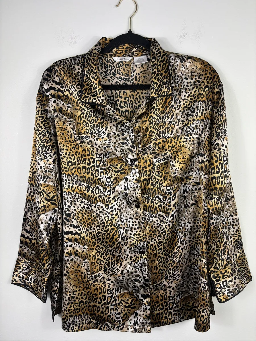 Secret Treasures Silky Satin Long Sleeve Pajama Lounge Top Sz L Animal Print Size L
