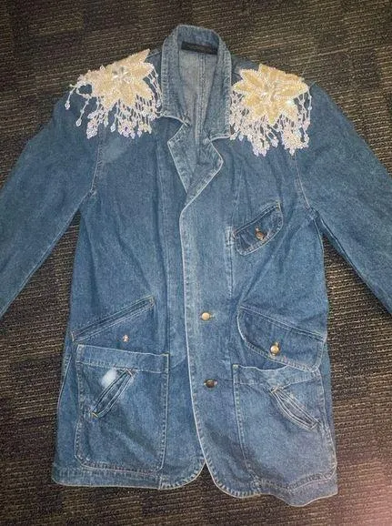 Vintage denim jacket Size M