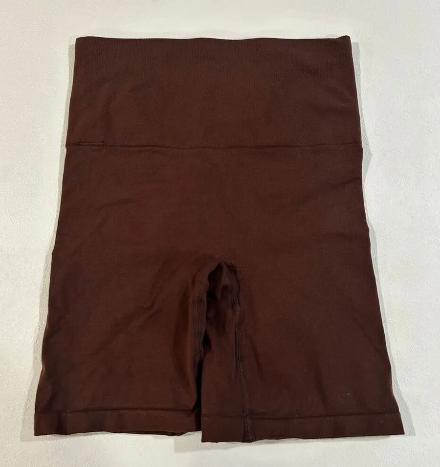 Yitty Nearly Naked High-Waisted Shaping Shorts Brown | Size M/L