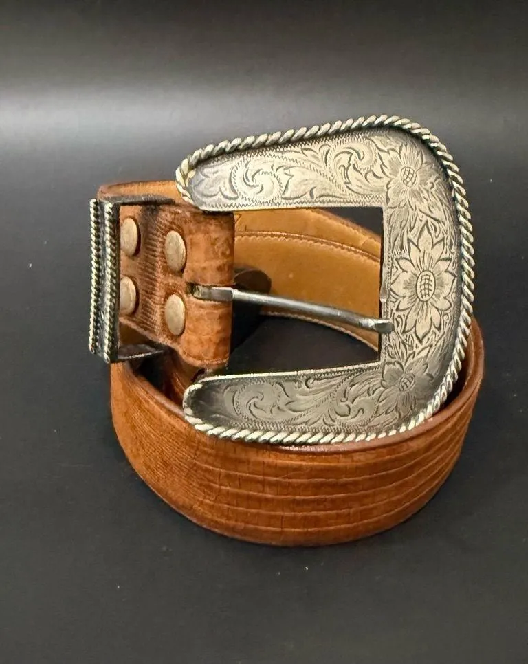 Vintage GUESS Sterling Silver Plate Buckle Brown Leather Western Belt Size 28