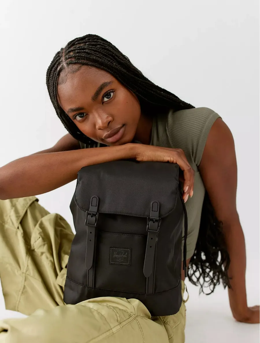 Herschel Supply Co. Retreat Small Backpack in All Black