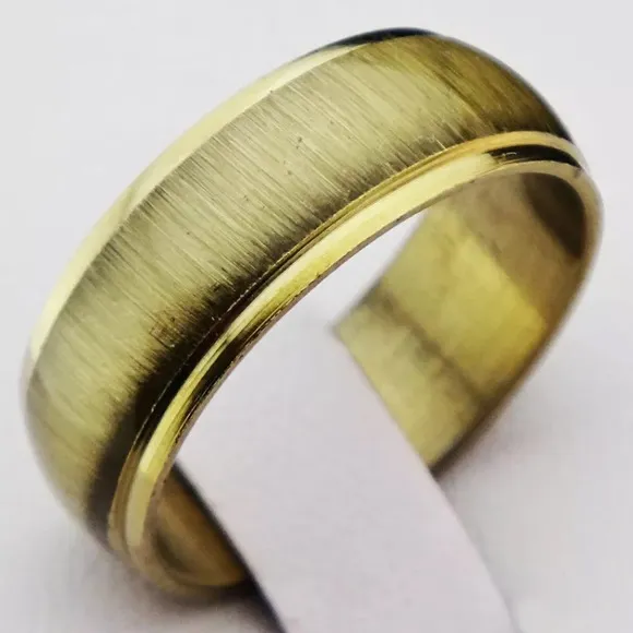 Gold Enamel Cat Eyes Ring