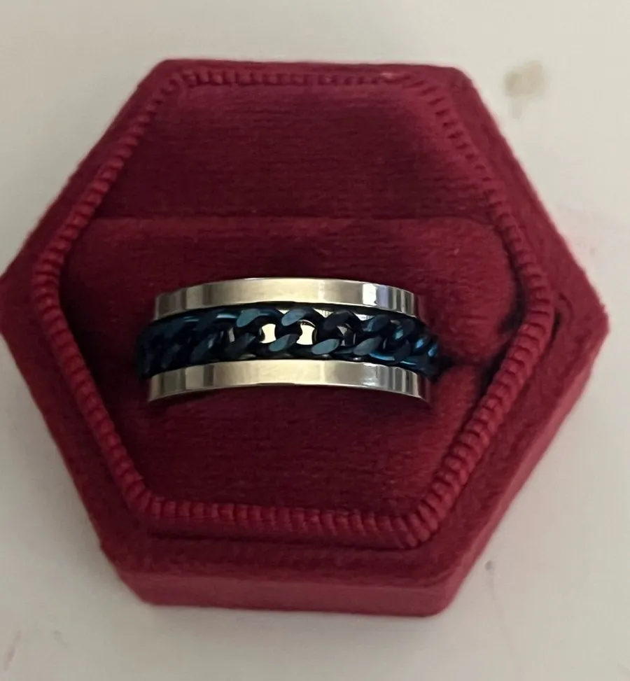 Luxury Collection Titanium Steel Silver/Blue Fidget 8mm Band Size 7 NWT Black