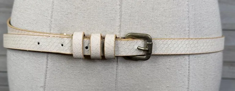 Women's Vegan Leather Snakeskin Textured Belt Distressed White-8